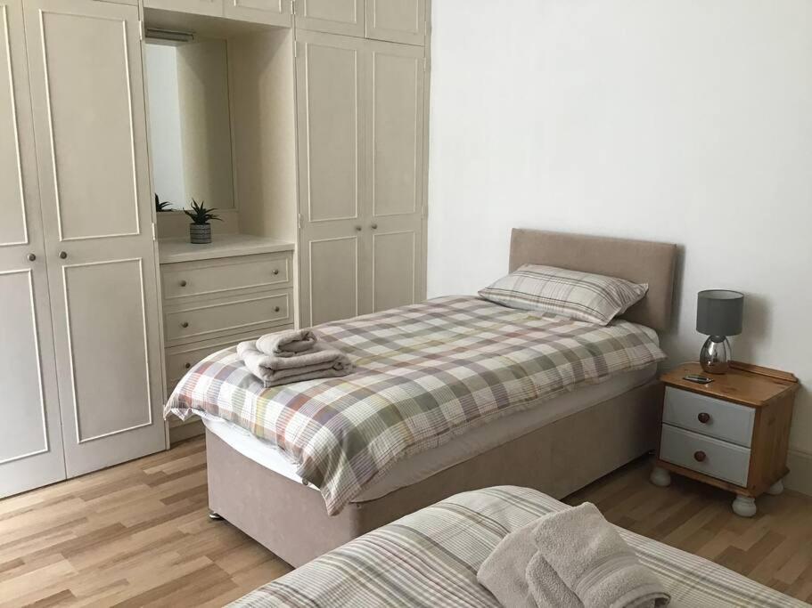 Spacious 2 Bedroom Flat In Heart Of Ballater Kültér fotó